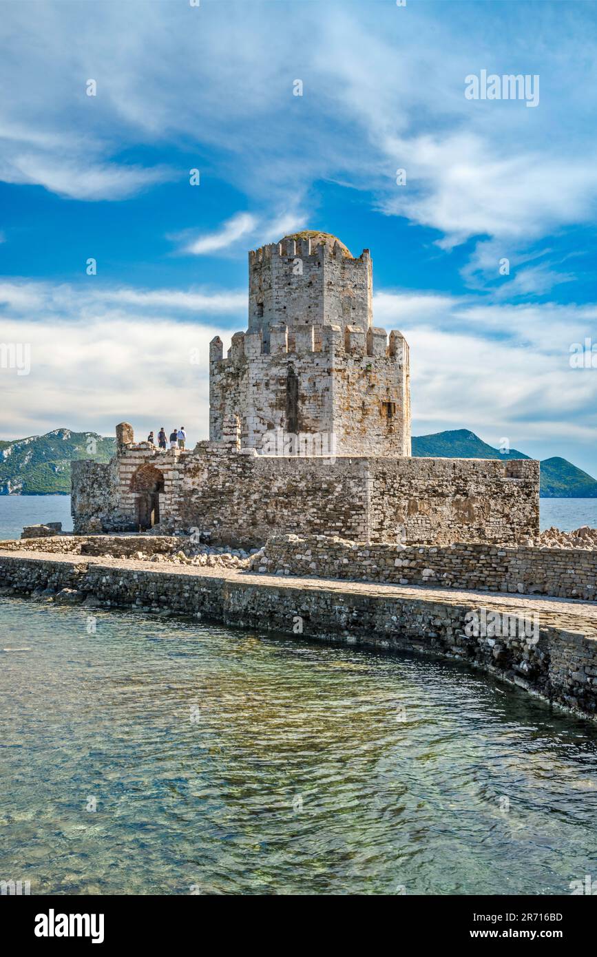 Forteresse Bourtzi, 16th siècle, îlot de la mer Ionienne, près de Porta di San Marco (porte de la mer), château de Methoni, à Methoni, péninsule du Péloponnèse, Grèce Banque D'Images