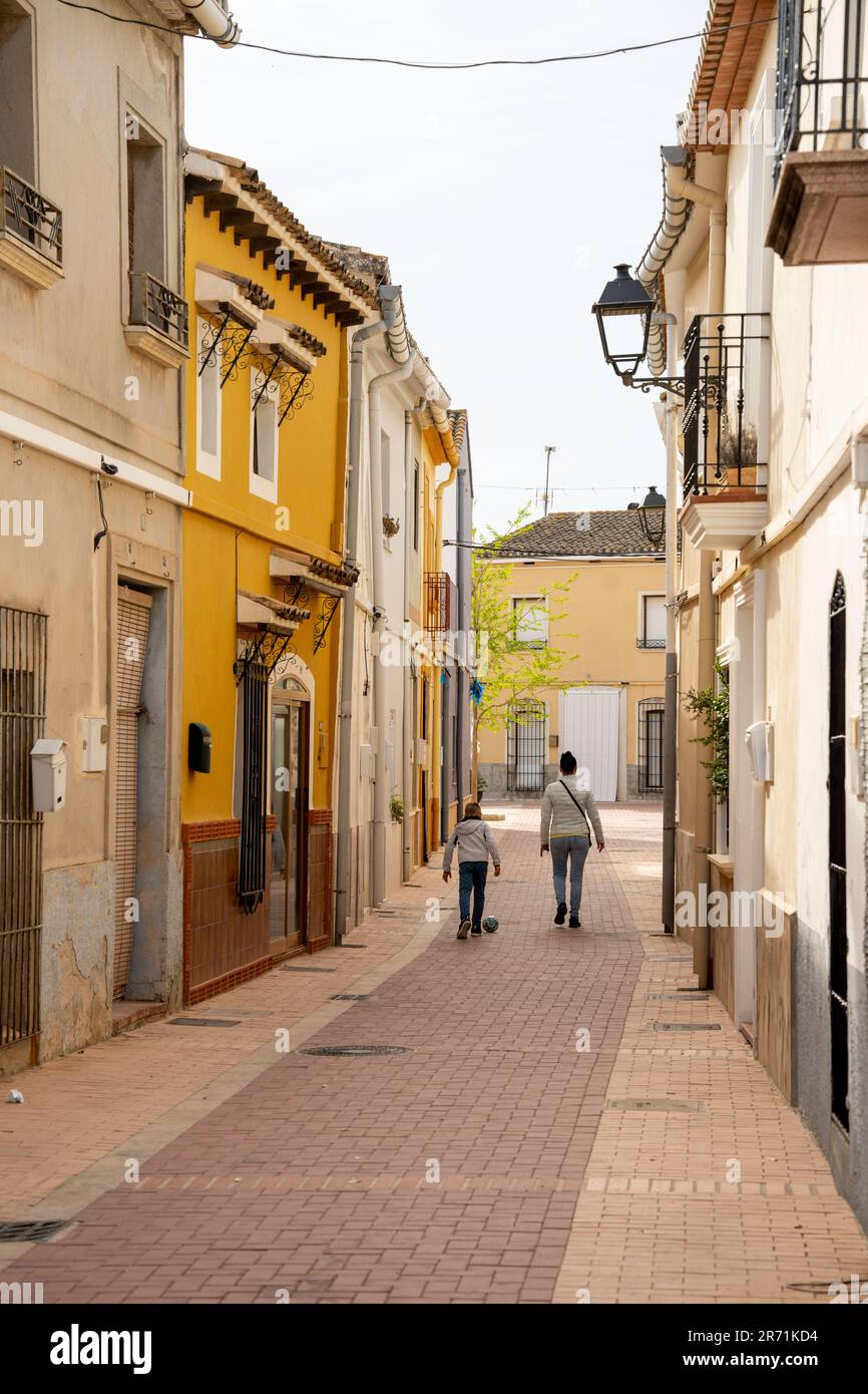 Petites vieilles rues avec de vieilles maisons en Espagne Banque D'Images