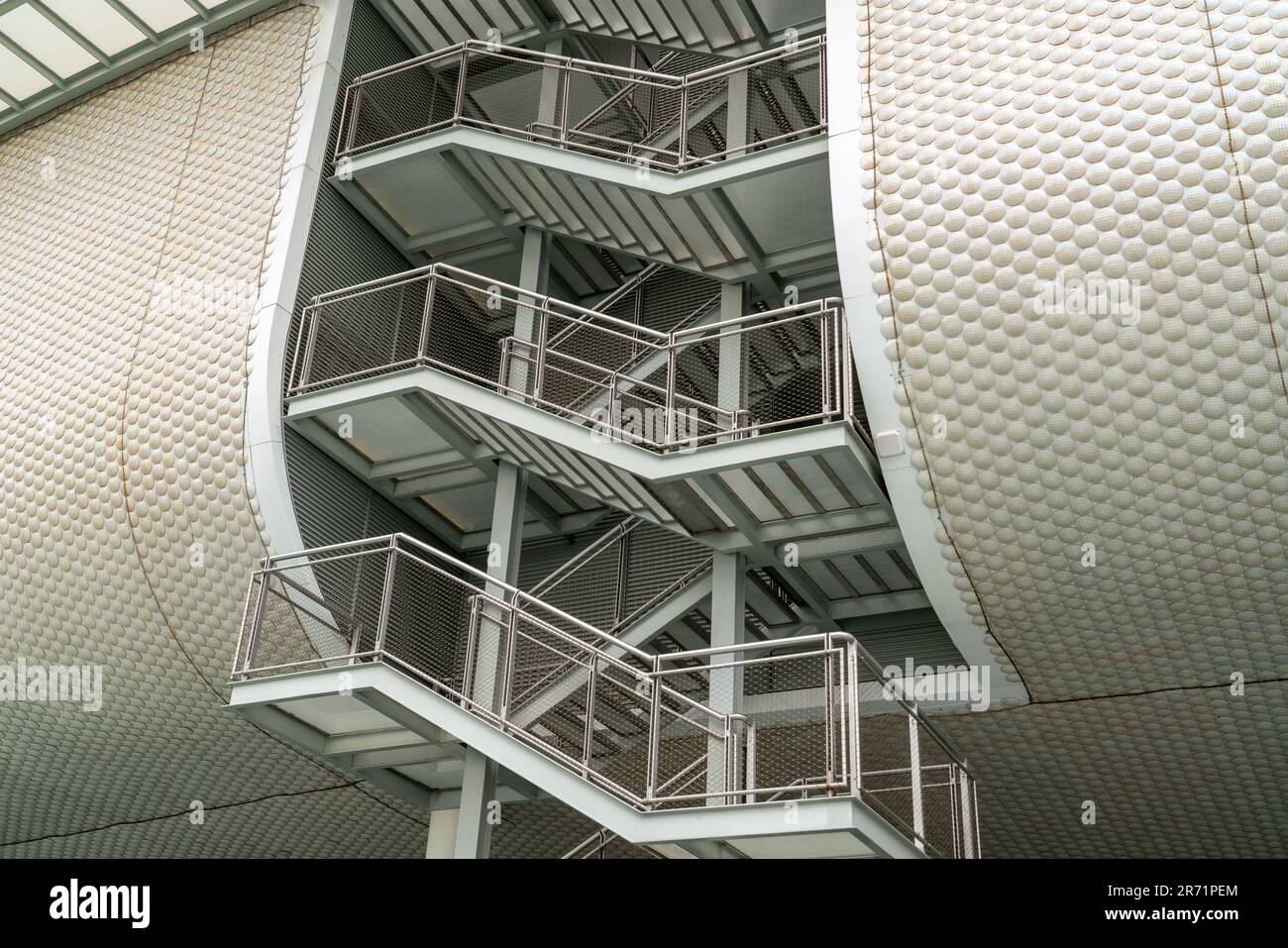 Santander, ESPAGNE - août 21 2022 : bâtiment 'Centro Botín' situé sur la promenade 'Muelle de Albareda' de la ville de Santander Banque D'Images