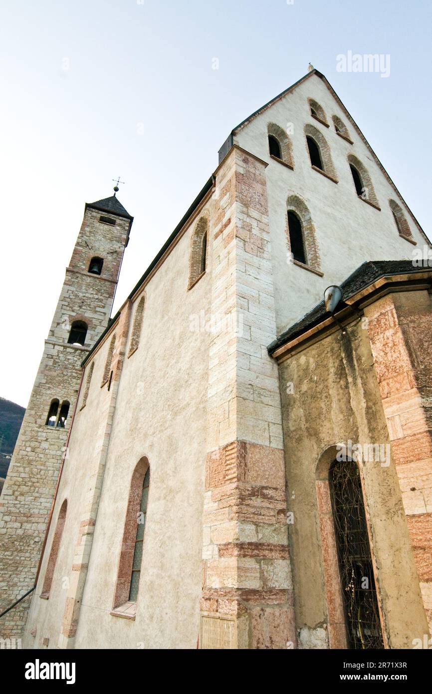 Chiesa di santapollinare Banque de photographies et d’images à haute