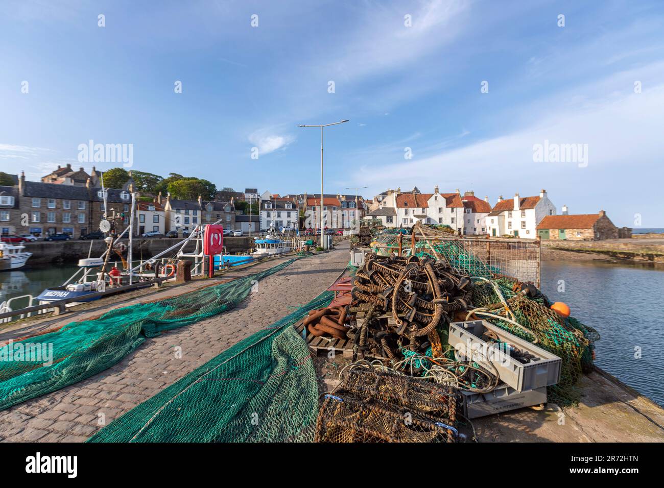 Gyles House and Fishing net, Pittenweem, village de pêcheurs, Fife, Écosse, ROYAUME-UNI Banque D'Images