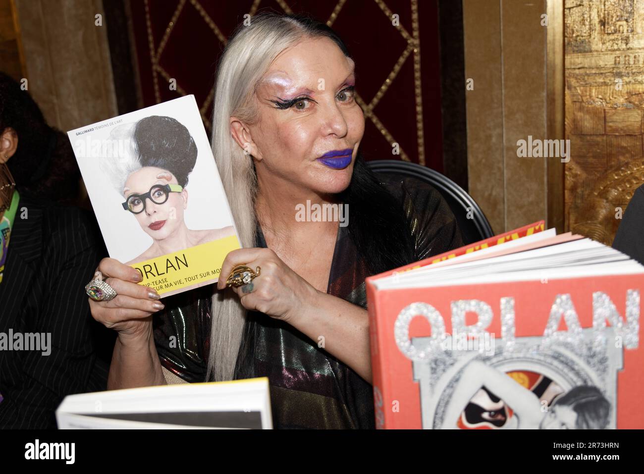 Paris, France. 12th juin 2023. Orlan participe au Prix du livre de l'Art de vivre parisien et au Trophée de Fouquet sur 12 juin 2023 à Paris, France. Crédit : Bernard Menigault/Alamy Live News Banque D'Images