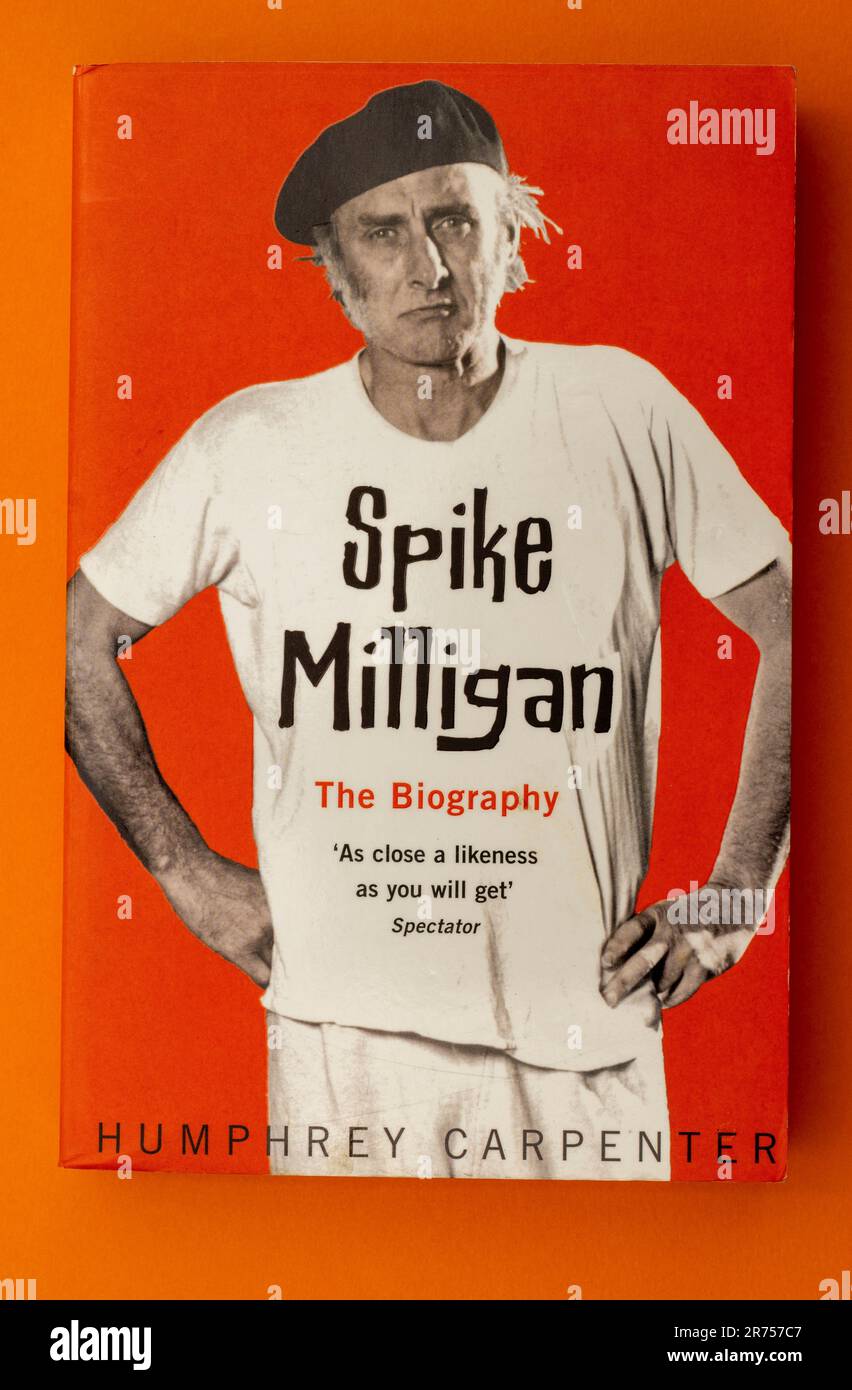 Spike Milligan la Biographie Banque D'Images