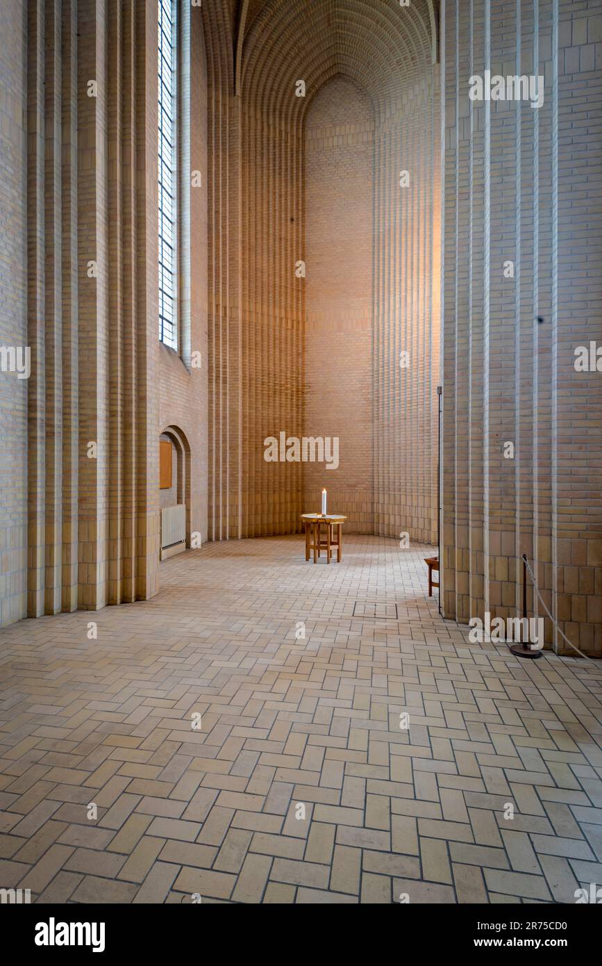 Église Grundvig, photo intérieure, Copenhague, Danemark Banque D'Images