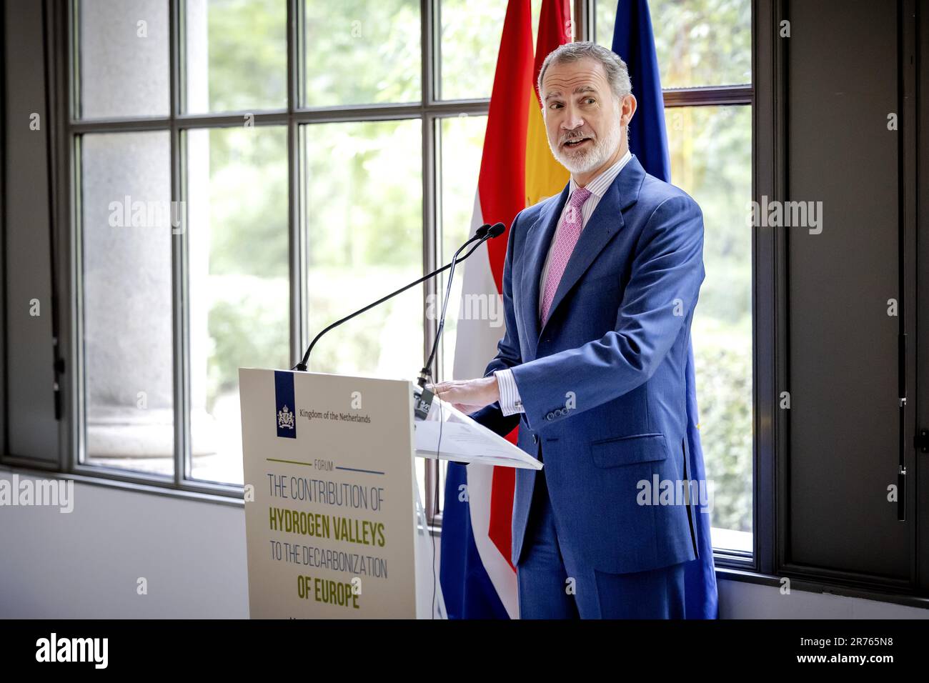 MADRID - le roi espagnol Felipe lors d'un discours en présence du roi Willem-Alexander dans le jardin botanique Real jardin Botanico. Le roi visitera divers projets d'hydrogène en Espagne pendant deux jours. ANP ROBIN VAN LONKHUIJSEN pays-bas sortie - belgique sortie Banque D'Images