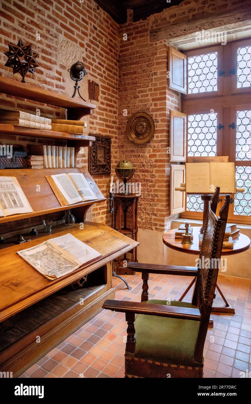 L'atelier de Léonard de Vinci à l'intérieur du château du Clos Lucé à Amboise, France Banque D'Images