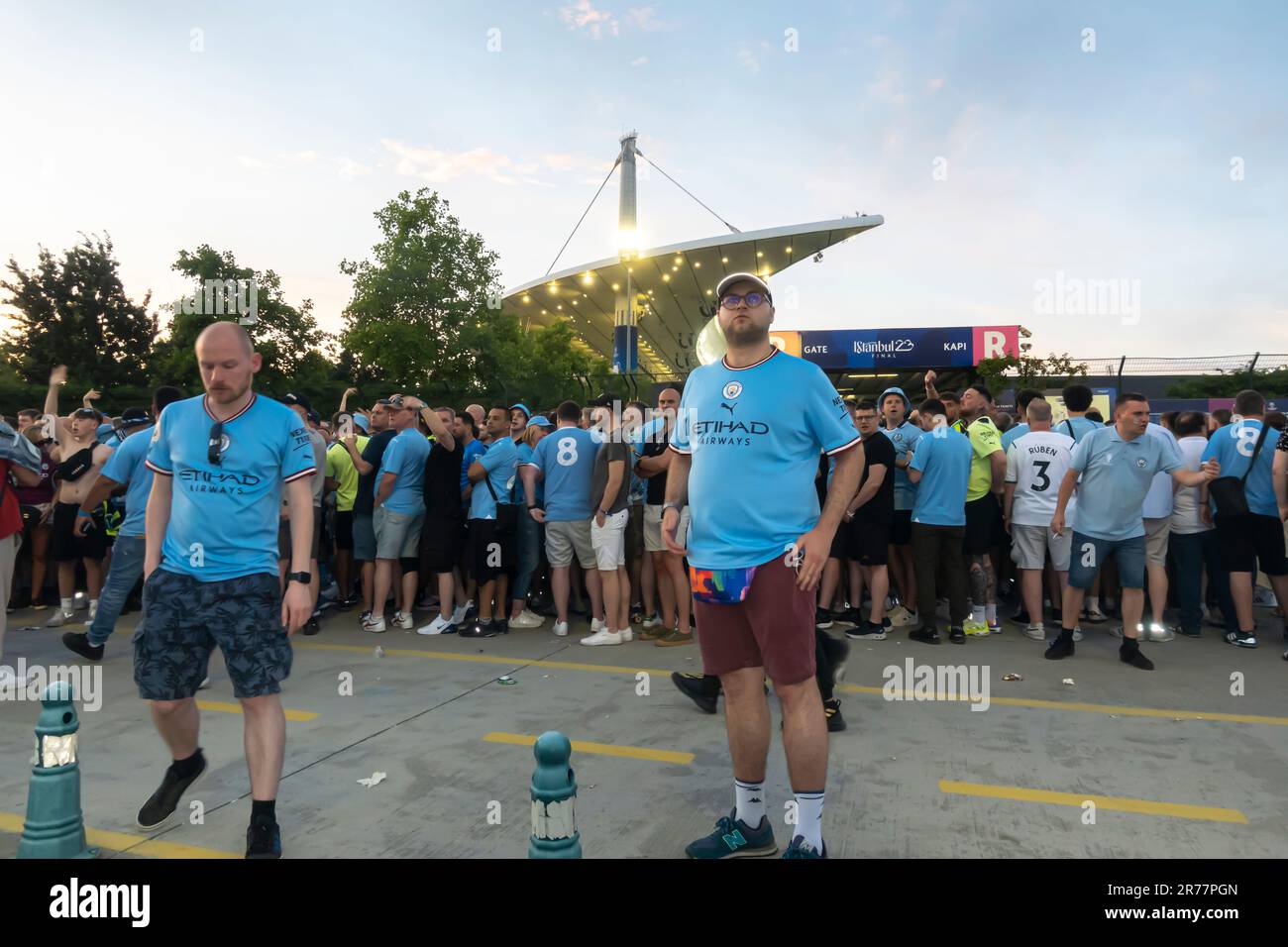 Les fans de football anglais de Manchester City avant le match contre Inter en finale de la Ligue des champions de l'UEFA à Istanbul Turquie Banque D'Images