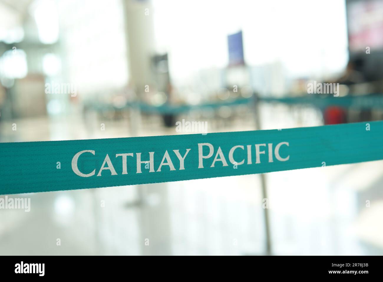 HONG KONG, CHINE - OCTOBRE 06 : ceinture Cathay Pacific sur 06 octobre 2013 à Hong Kong, Chine. Cathay Pacific est le porte-drapeau international de Hong K Banque D'Images