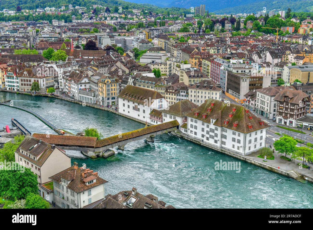 Vue imprenable sur le centre-ville historique de Lucerne, Suisse. Banque D'Images