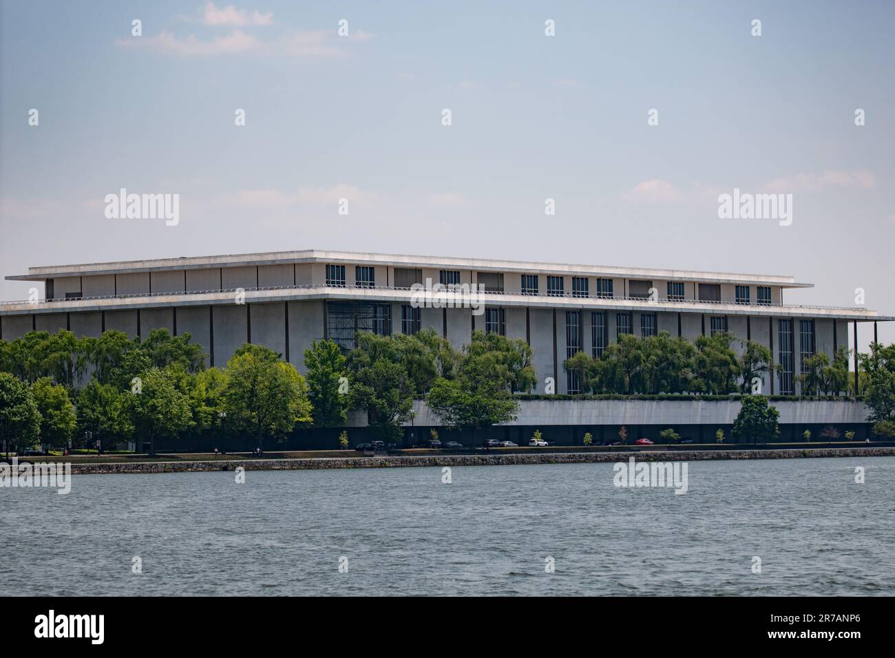WASHINGTON, DC, ÉTATS-UNIS . Kennedy Center et Potomac River USA. Photo : garyroberts/worldwidefeatures.com Banque D'Images