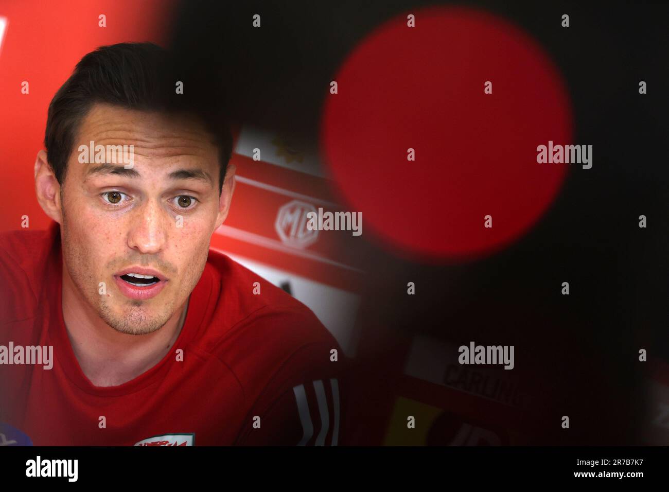 Cardiff, Royaume-Uni. 14th juin 2023. Connor Roberts, du pays de Galles, parle aux médias. Wales football team Player Media session en prévision des prochains qualificatifs de l'Euro 2024 au Musée national d'histoire de St.Fagan à Cardiff, au sud du pays de Galles, le mercredi 14th juin 2023. Photo par Andrew Orchard/Andrew Orchard sports photographie/Alamy Live News crédit: Andrew Orchard sports photographie/Alamy Live News Banque D'Images