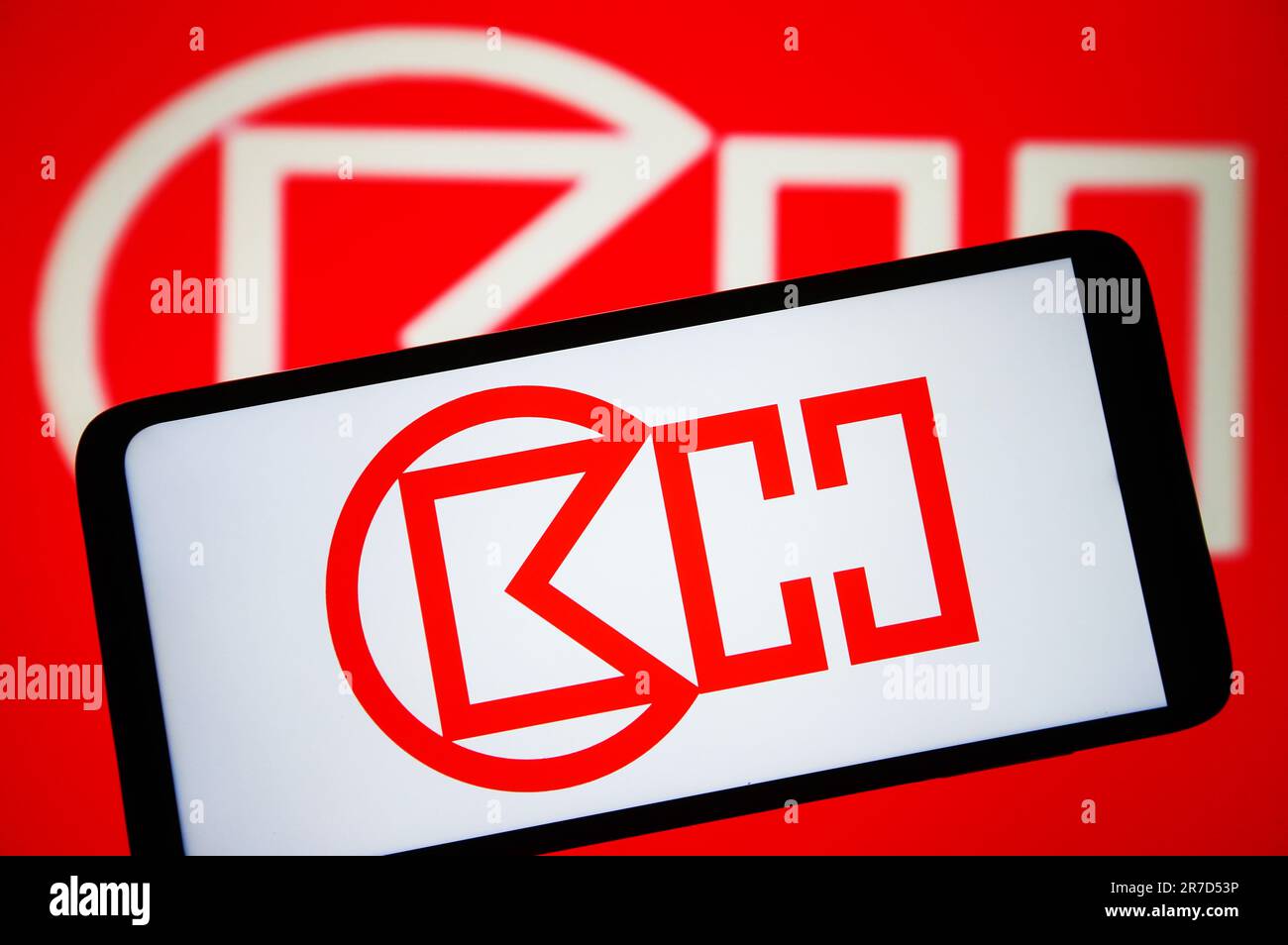 Ukraine. 15th juin 2023. Dans cette illustration, le logo de CK Hutchison Holdings Limited est visible sur l'écran d'un téléphone intelligent. Crédit : SOPA Images Limited/Alamy Live News Banque D'Images