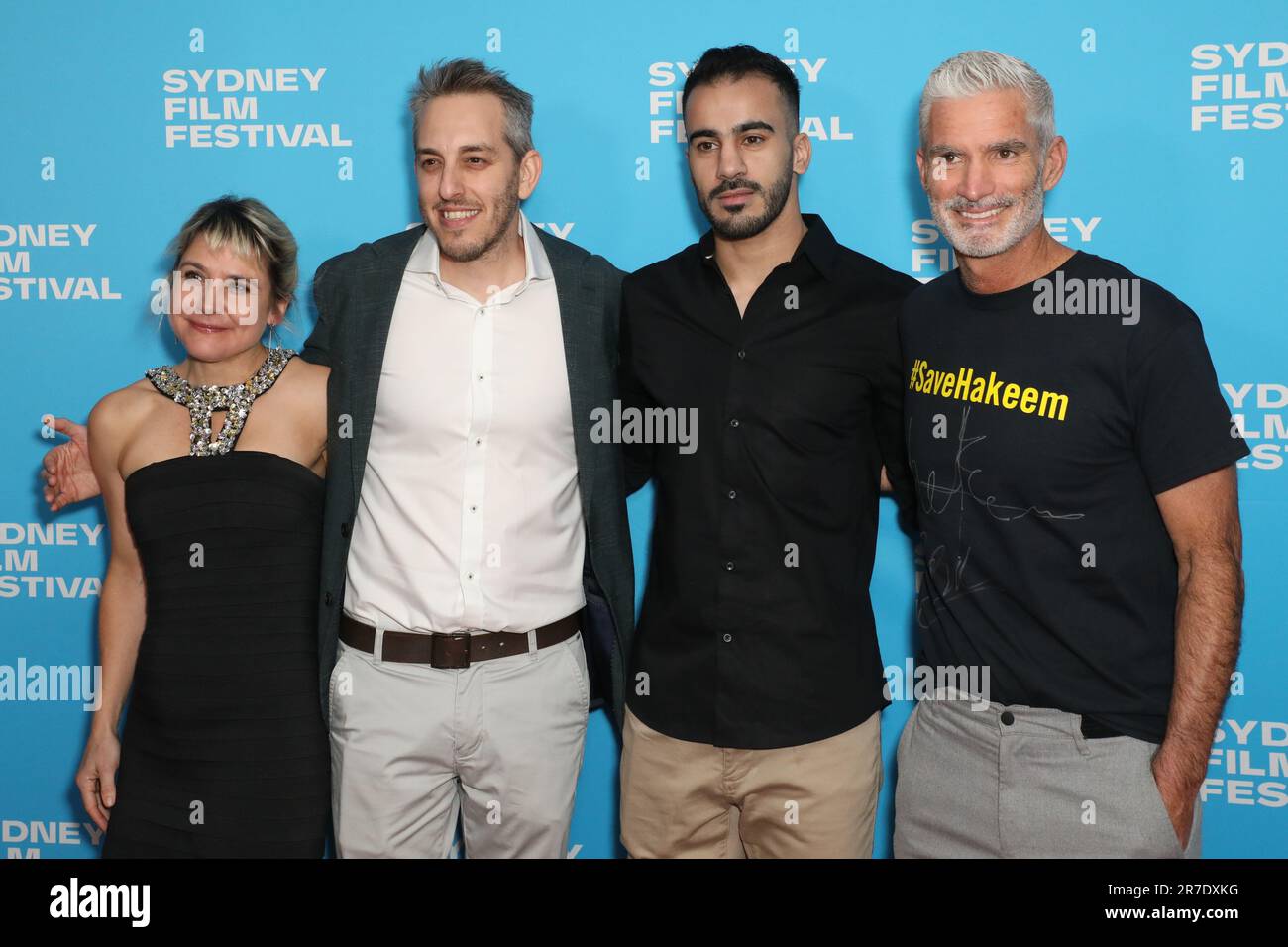 Sydney, Australie. 15th juin 2023. 70th Sydney film Festival: Première australienne, le tapis rouge Defenders à Event Cinemas George Street. En photo, de gauche à droite : Alice Burgin (productrice), Gal Greenspan (productrice), Hakeem al-Araibi (Cast) et Craig Foster (Cast). Credit: Richard Milnes/Alamy Live News Banque D'Images