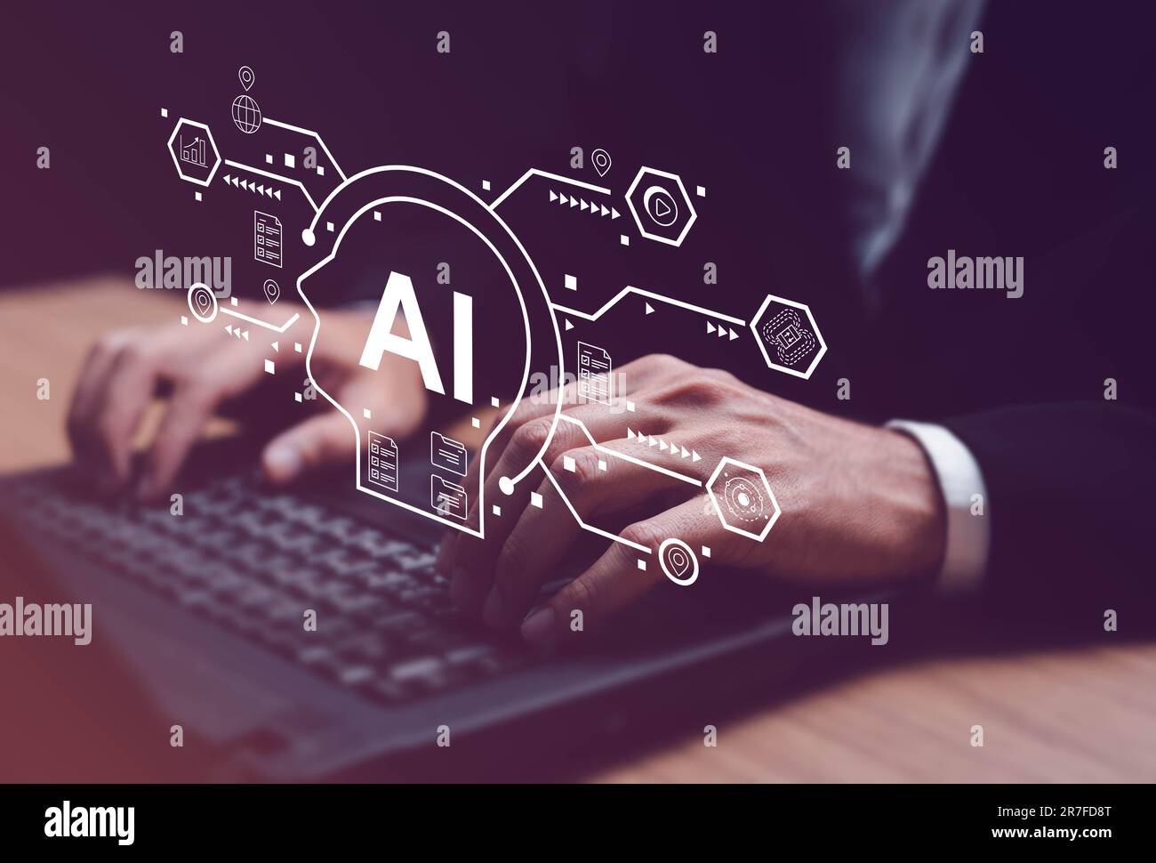 Homme d'affaires utilise le travail d'ordinateur portable de l'intelligence artificielle (IA) dans l'entreprise futuriste et le développement de logiciel de codage sur l'interface et la synchronisation Banque D'Images