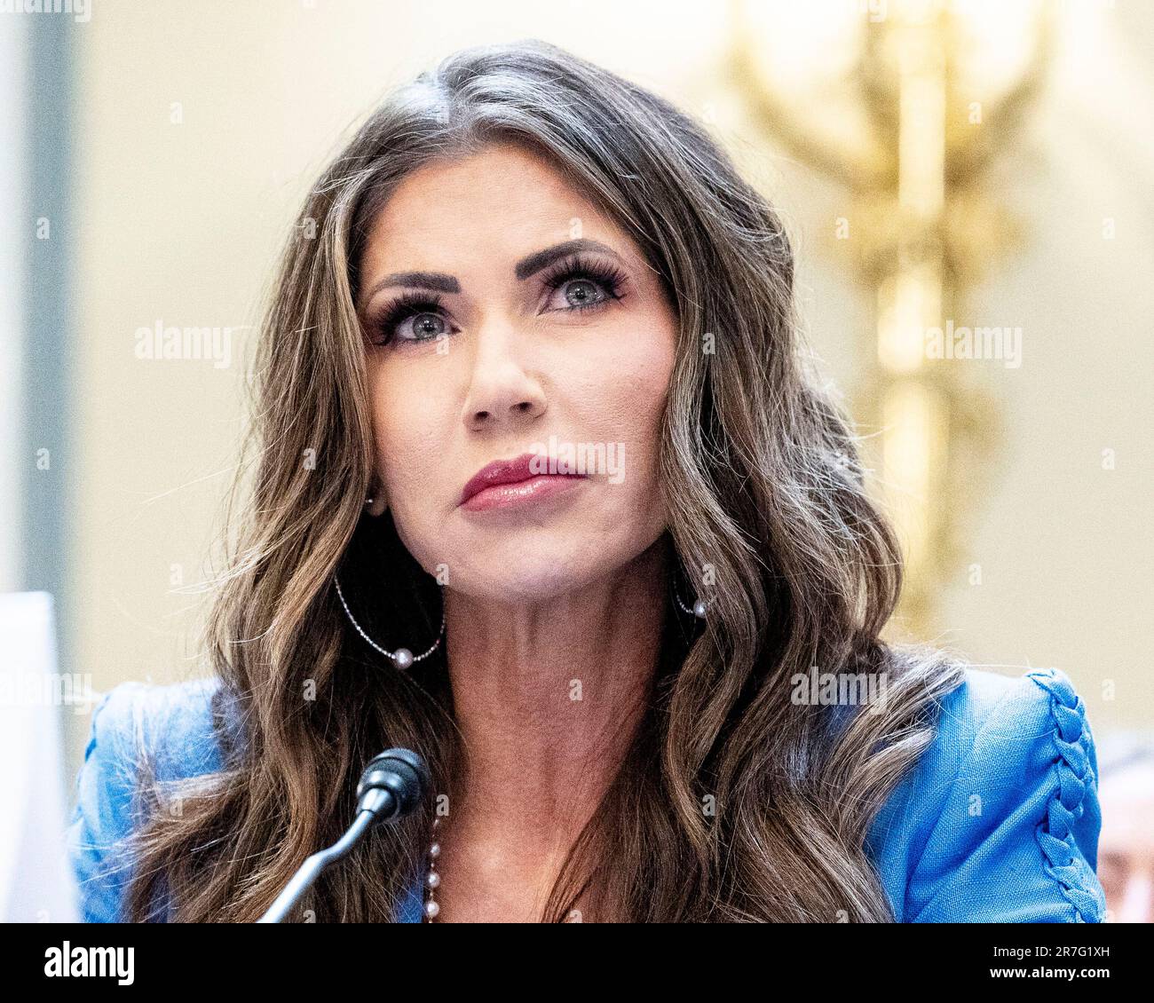 15 juin 2023, Washington, District de Columbia, Etats-Unis: KRISTI NOEM, Gouverneur du Dakota du Sud, prenant la parole à l'audience du Comité des ressources naturelles de la Chambre au Capitole des États-Unis. (Credit image: © Michael Brochstein/ZUMA Press Wire) USAGE ÉDITORIAL SEULEMENT! Non destiné À un usage commercial ! Banque D'Images