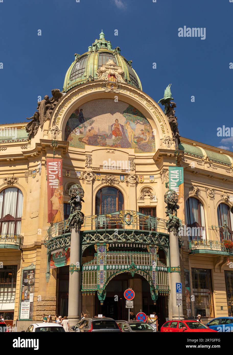 PRAGUE, RÉPUBLIQUE TCHÈQUE, EUROPE - Maison municipale, salle de concert Art Nouveau dans le quartier de Stare Mesto. Obecni Dum Banque D'Images