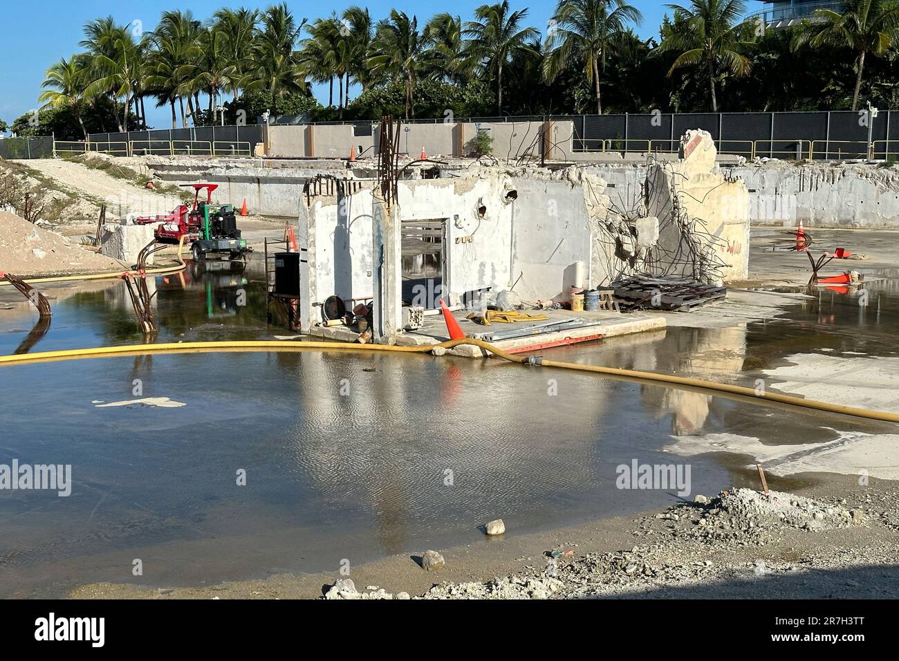 What remains on the site of the Champlain Towers South condo building ...