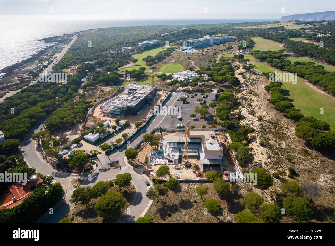 Vue aérienne par drone de Cristiano Ronaldo en construction luxueuse maison  à Quinta da Marinha, Cascais, Portugal, 35km à l'ouest de Lisbonne Photo  Stock - Alamy
