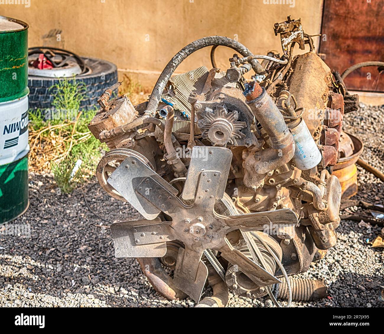 Moteurs de camion Junkyard - look HDR Banque D'Images