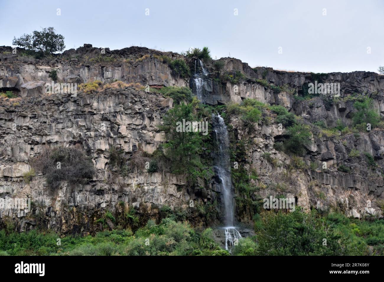 Une vue à couper le souffle sur la superbe région de Twin Falls dans l'Idaho depuis le majestueux Snake River Canyon. Banque D'Images