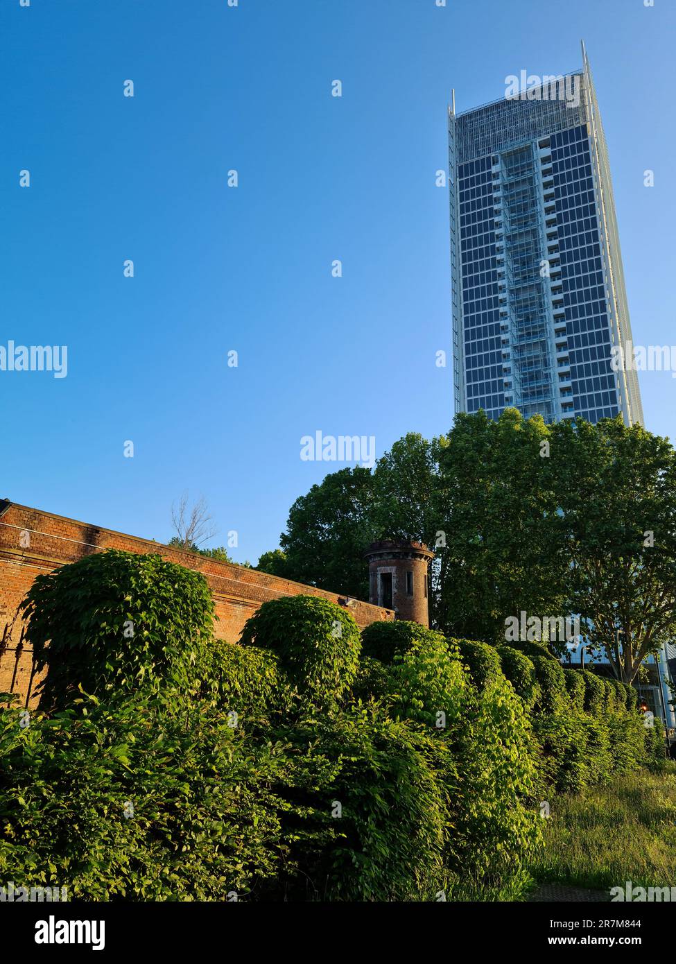 La région de Porta Susa et le Palais de Justice est à la pointe de l'architecture moderne, gratte-ciel, innovant Banque D'Images