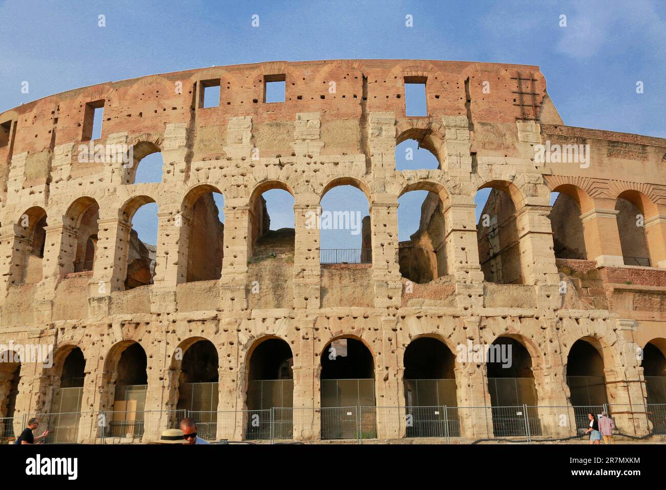 Le Colisée et Arc de Constantine de via dei Fori Imperiali, dans le centre-ville de Rome, Italie Banque D'Images