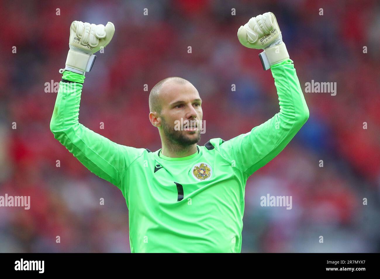 Ognjen Cancarevic #1 de l'Arménie célèbre son objectif d'équipe de faire 1-2 lors de l'UEFA Euro Qualificatifs match pays de Galles contre Arménie au Cardiff City Stadium, Cardiff, Royaume-Uni, 16th juin 2023 (photo de Gareth Evans/News Images) Banque D'Images