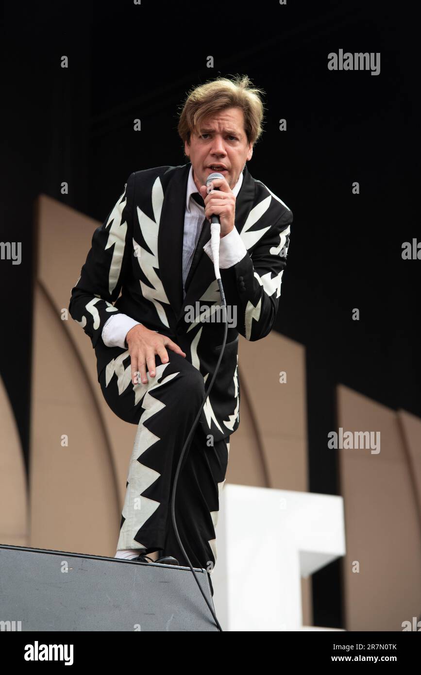 Londres, Royaume-Uni. 16th juin 2023. Les ruches jouent en direct au stade Emirates qui soutient les Arctic Monkeys. Cristina Massei/Alamy Live News Banque D'Images