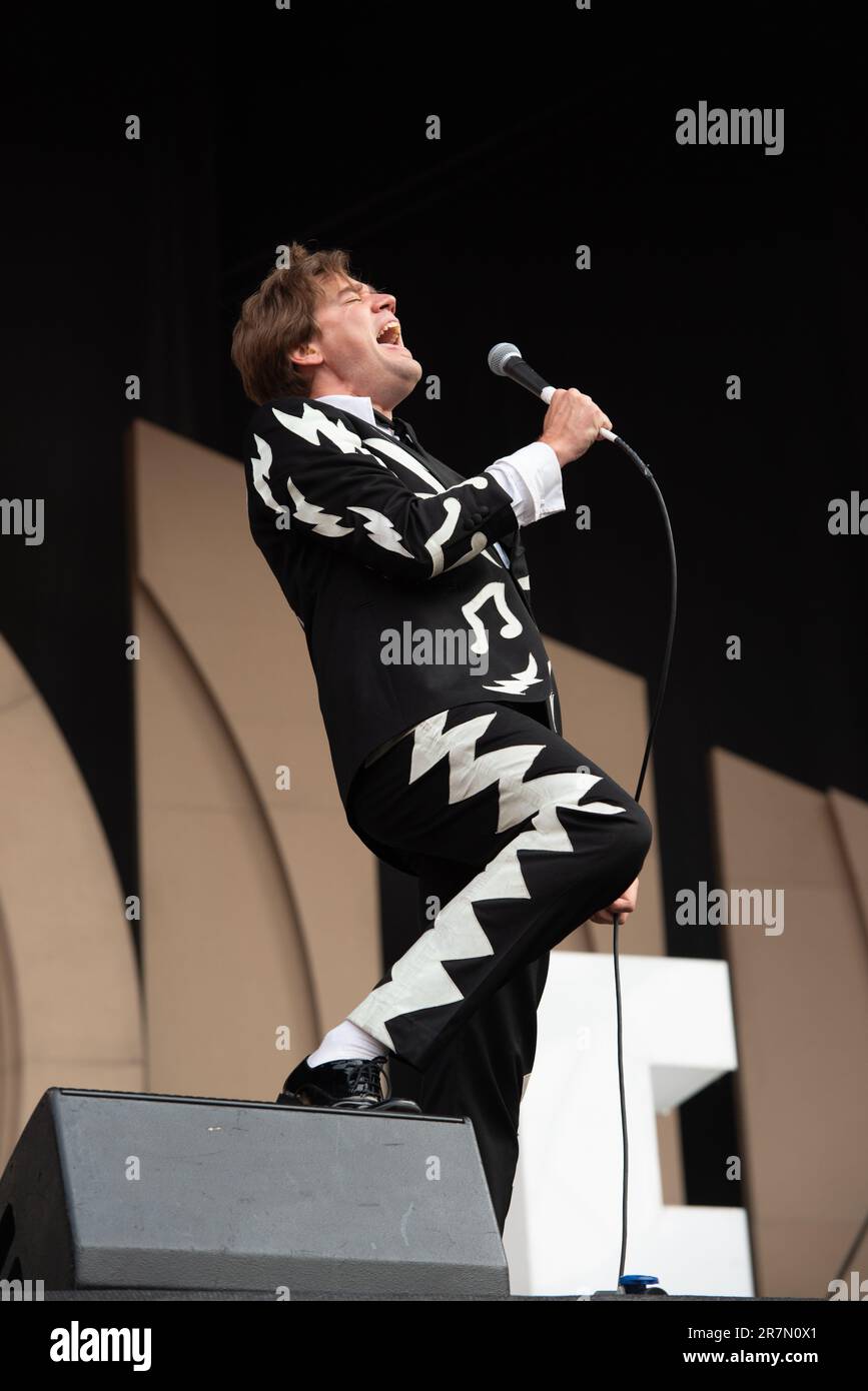 Londres, Royaume-Uni. 16th juin 2023. Les ruches jouent en direct au stade Emirates qui soutient les Arctic Monkeys. Cristina Massei/Alamy Live News Banque D'Images