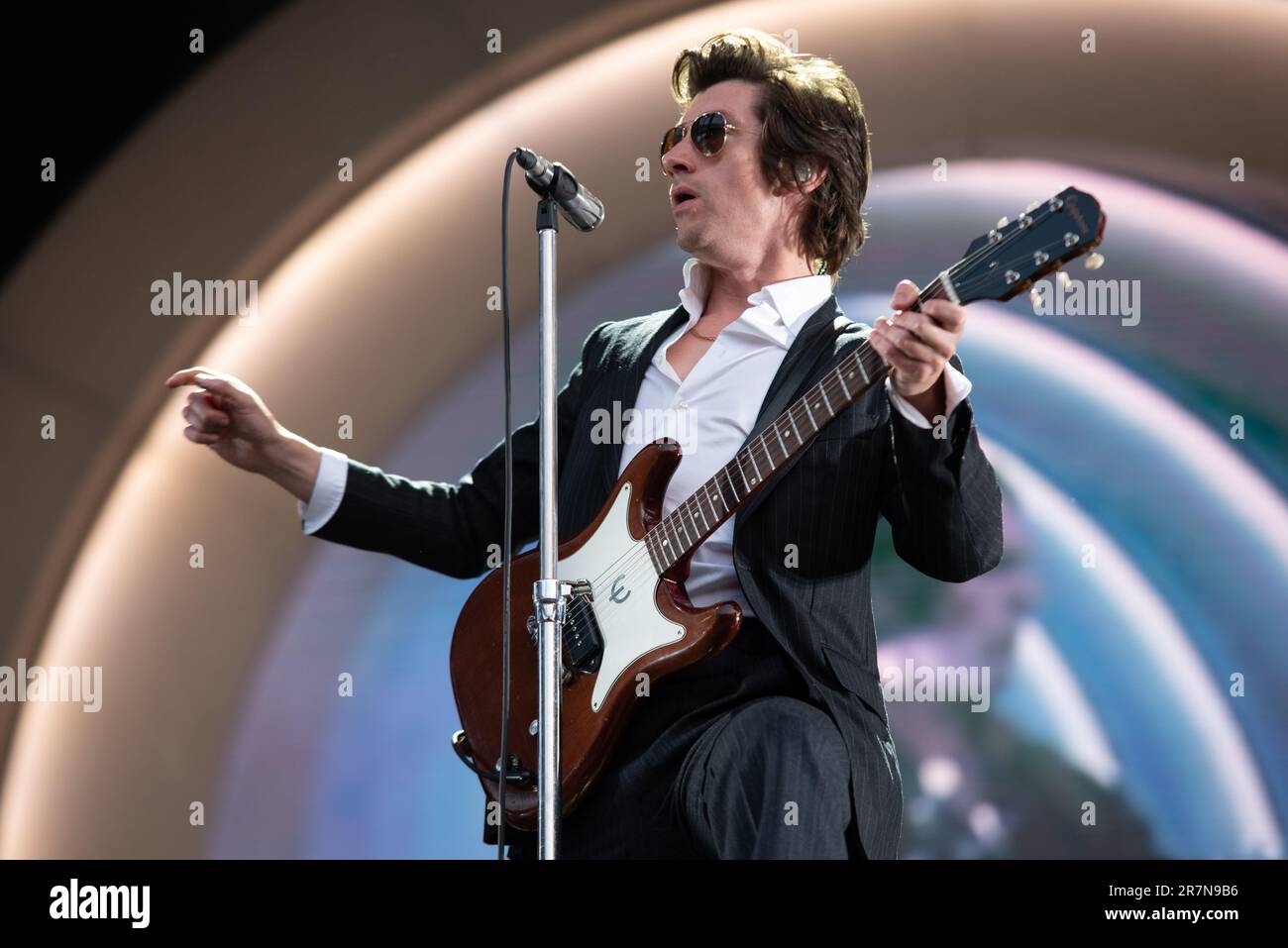 Londres, Royaume-Uni. 16th juin 2023. Arctic Monkeys joue en direct au stade Emirates. Cristina Massei/Alamy Live News Banque D'Images Londres, Royaume-Uni. 16th juin 2023. Arctic Monkeys joue en direct au stade Emirates. Cristina Massei/Alamy Live News Banque D'Images