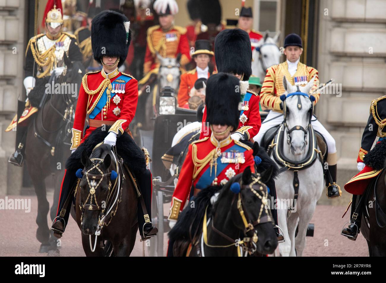 Londres, Royaume-Uni. 17 juin 2023. HRH le Prince de Galles dirige les membres de la famille royale à Trooping la couleur à cheval. C'est la première Trooping à laquelle le roi de couleur Charles III a assisté en tant que roi. Credit: Benjamin Wareing/ Alamy Live News Banque D'Images