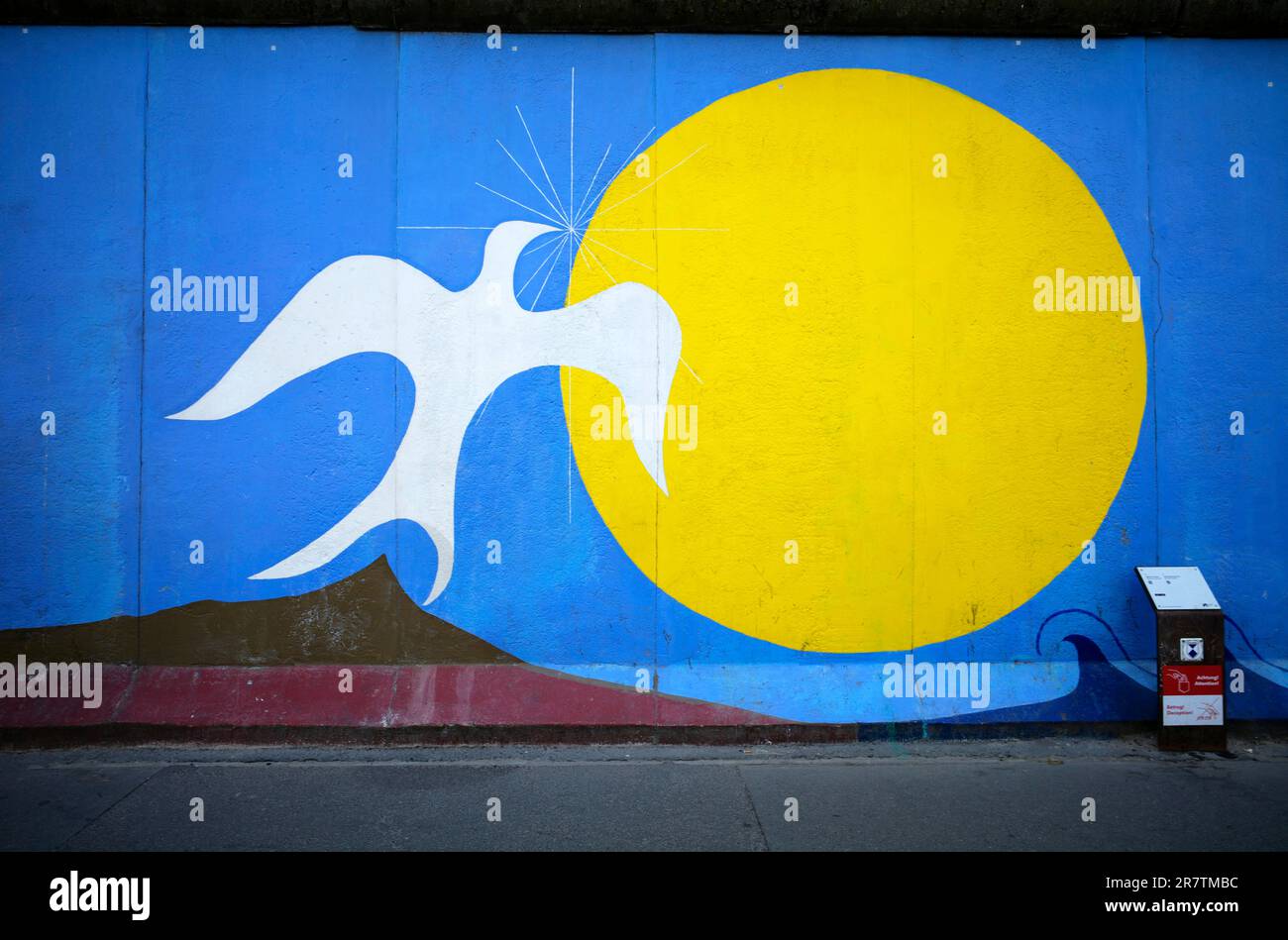 Salvatore de Fazio, Dawn of Peace, œuvres d'art sur l'ancien mur de Berlin, graffiti, East Side Gallery, Berlin, Allemagne Banque D'Images
