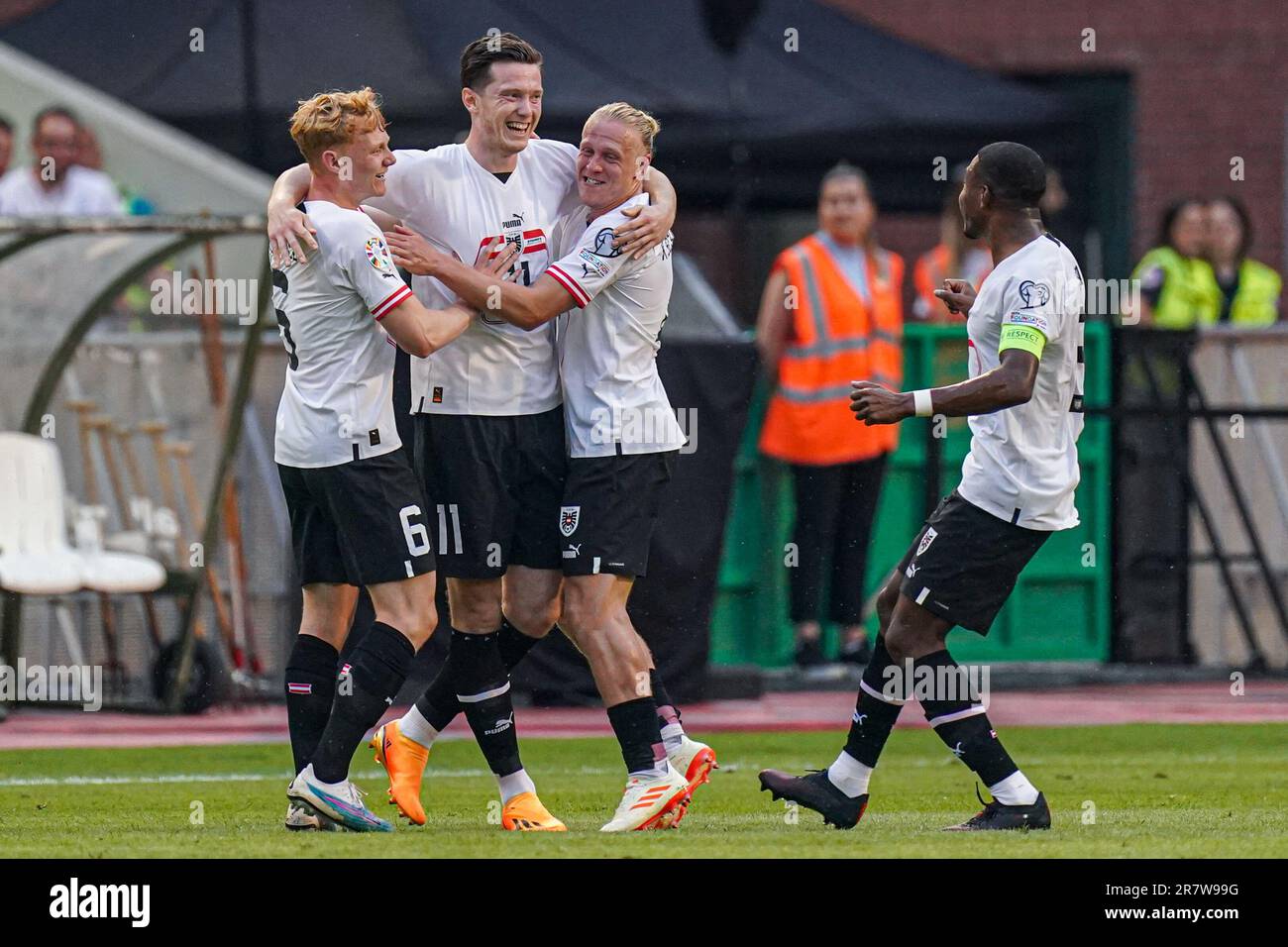 BRUXELLES, BELGIQUE - JUIN 17 : Nicolas Seiwald d'Autriche, Michael Gregoritsch d'Autriche, Xaver Schlager d'Autriche fêtez le premier but du match rond de qualification EURO 2024 de l'UEFA entre la Belgique et l'Autriche au stade Roi Baudouin sur 17 juin 2023 à Bruxelles, Belgique (photo de Joris Verwijst/Orange Pictures) Banque D'Images