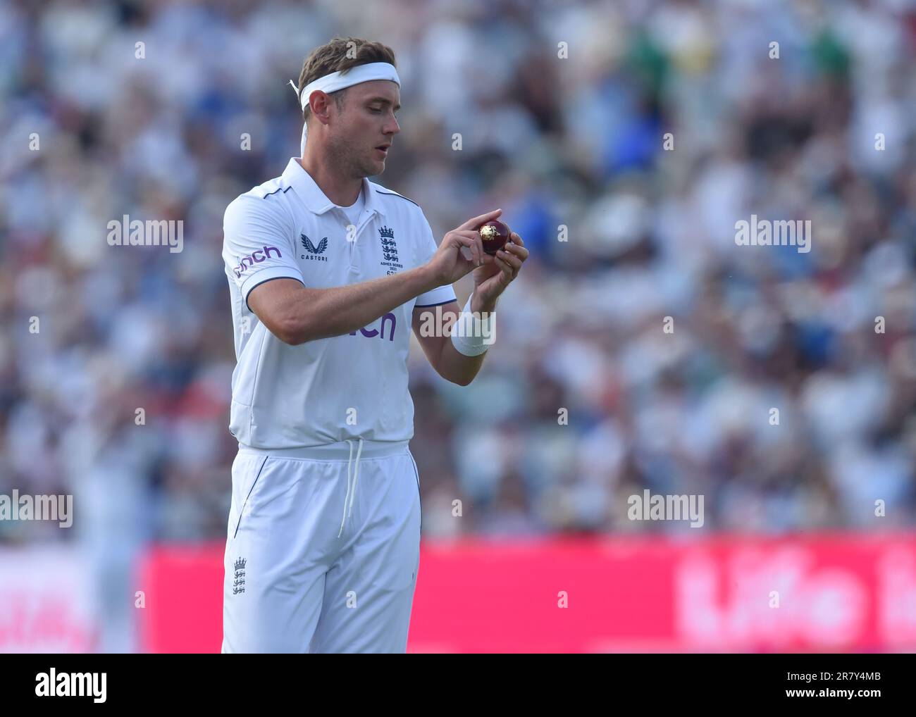 Edgbaston Cricket Stadium, Birmingham, Royaume-Uni. 16 juin 2023 à 1100hrs. England Men v Australia Men in the Ashes Cricket Test Match Day 1. Stuart Broad (Angleterre). Photo : Mark Dunn/Alay, Banque D'Images