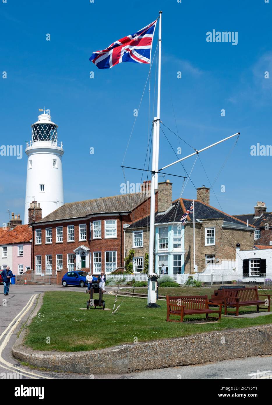 SOUTHWOLD, SUFFOLK/UK - JUIN 2 : drapeau de l'Union en vol près du phare de Southwold Suffolk sur 2 juin 2010. Personnes non identifiées Banque D'Images
