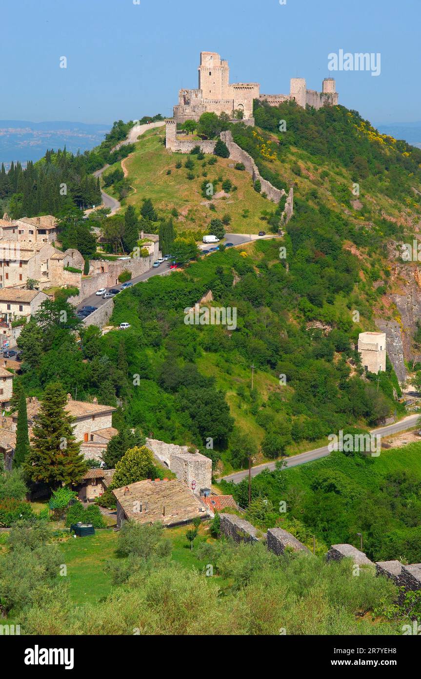 Assisi, Rocca maggiore, Château d'Assisi, site classé au patrimoine mondial de l'UNESCO, province de Pérouse, Ombrie, Italie Banque D'Images
