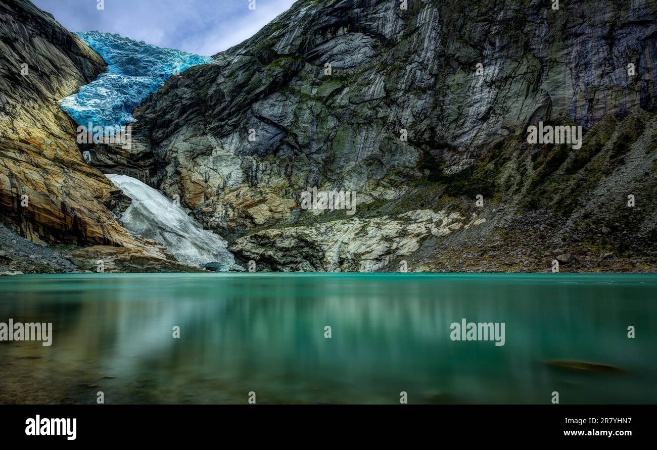 Le glacier de Briksdal réchauffement de la planète Banque D'Images