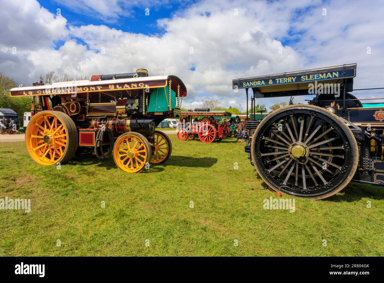 2016 Fowler Super Lion nouveau moteur showman et 1907 moteur de traction Foden Earl of Dudley au rallye à vapeur d'Abbey Hill, Yeovil, Somerset, Royaume-Uni Banque D'Images