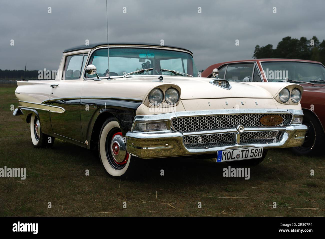 FINOWFURT, ALLEMAGNE - 06 MAI 2023 : le coupé utilitaire-pick-up Ford Ranchero, 1958. Fête de la course 2023. Ouverture de saison. Banque D'Images