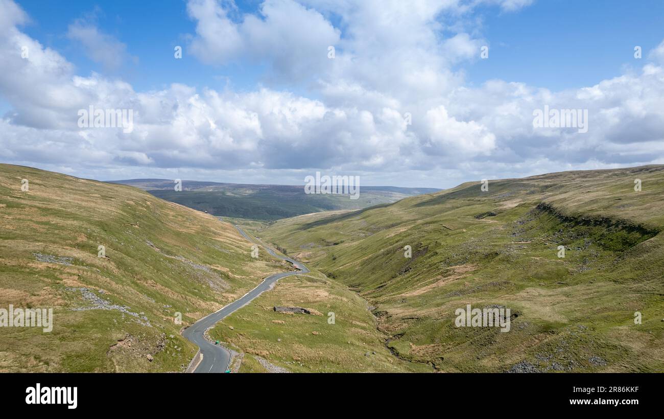 Butterbens Pass, la route du sommet de Wensleydale jusqu'à Swaledale, l'une des routes les plus pittoresques d'Angleterre. North Yorkshire, Royaume-Uni. Banque D'Images