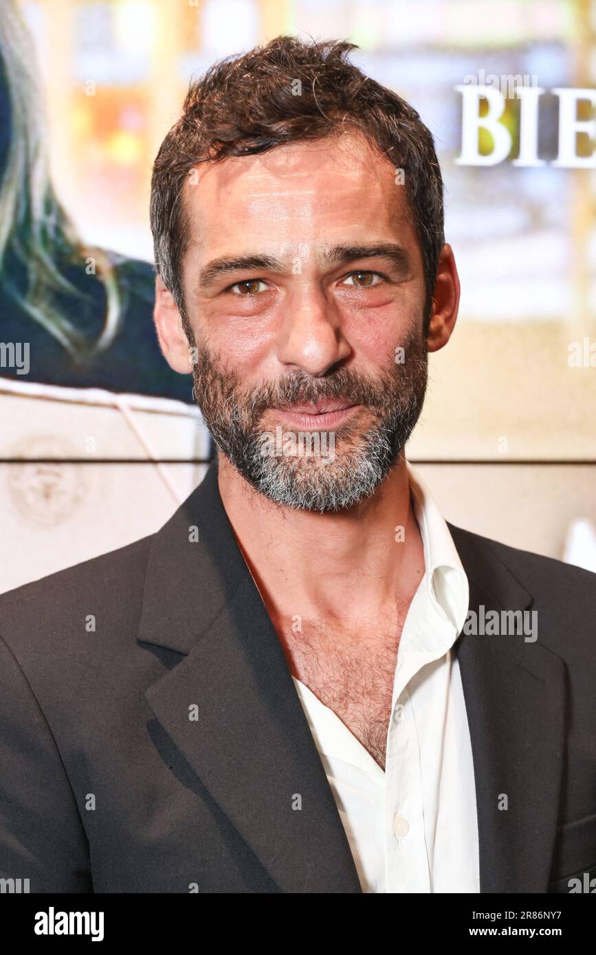 Nicolas Cazalé lors de la première du film Magnificat a l'UGC des Halles, Paris, France. , . Photo David Boyer/ABACAPRESS.COM Nicolas Cazalé assisté à la première du film Magnificat qui s'est tenu à l'UGC les Halles, Paris, France sur 19 juin 2023. Photo de David Boyer/ABACAPRESS.COM crédit: Abaca Press/Alay Live News Banque D'Images