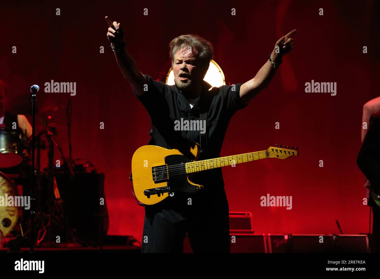 Toronto, Canada. 19th juin 2023. John Mellencamp se produit lors de la visite « en direct et en personne » au Massey Hall. Crédit : Bobby Singh/Alay Live News Banque D'Images