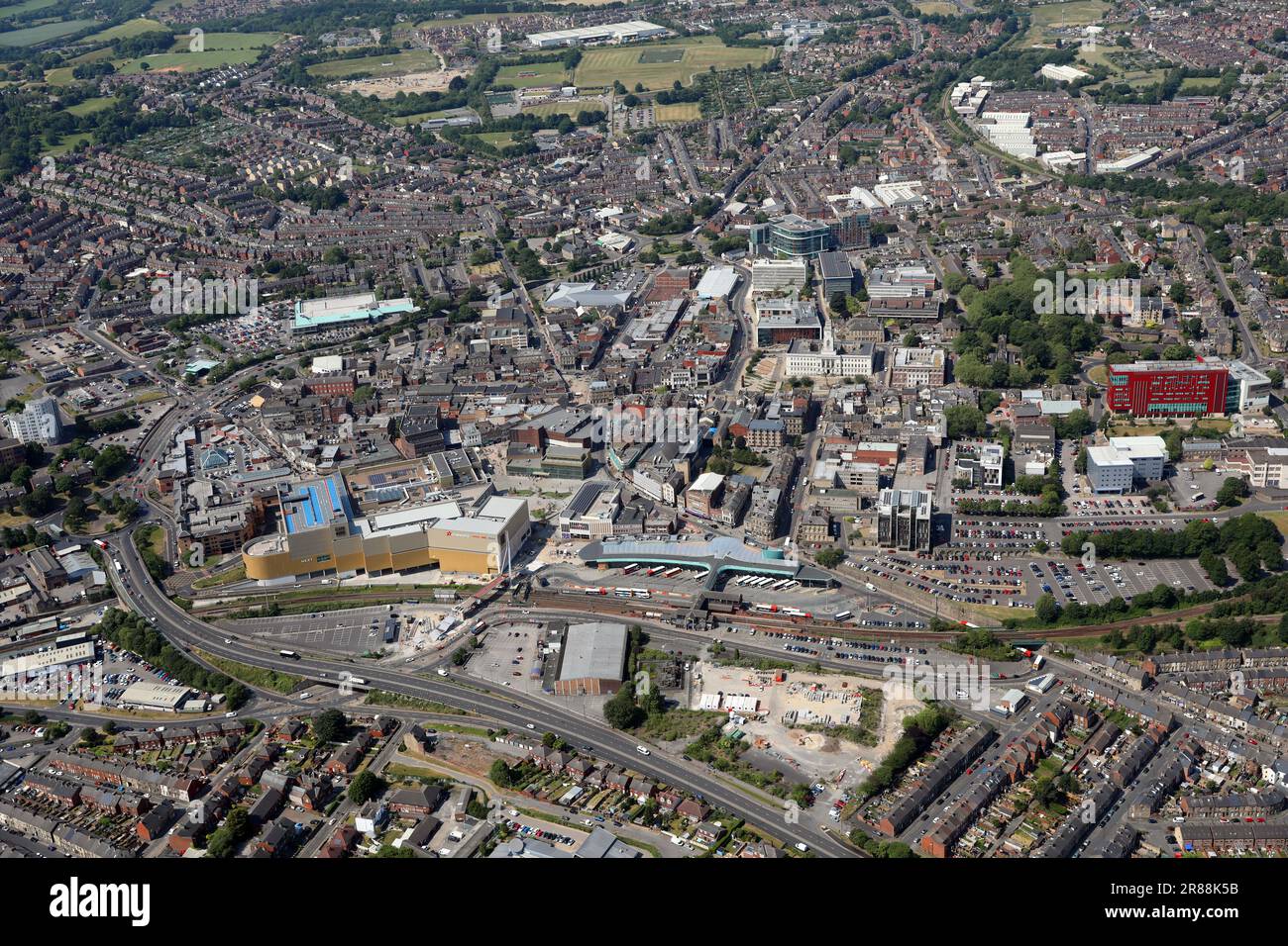 Vue aérienne du centre-ville de Barnsley, dans le Yorkshire du Sud Banque D'Images