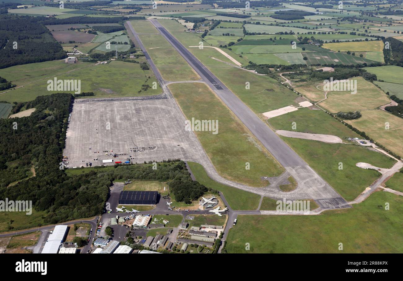 Vue aérienne de l'hippodrome d'Elvington Airfield, près de York, Royaume-Uni Banque D'Images