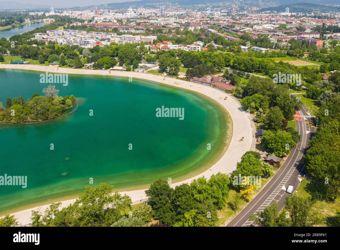 Vue aérienne du lac Jarun à Zagreb, Croatie, destination touristique Banque D'Images