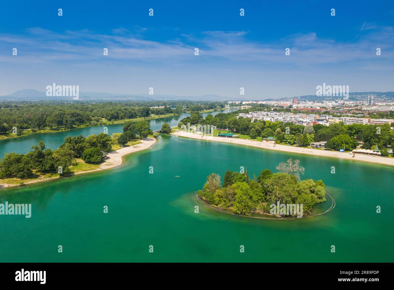 Vue aérienne du lac Jarun à Zagreb, Croatie, destination touristique Banque D'Images