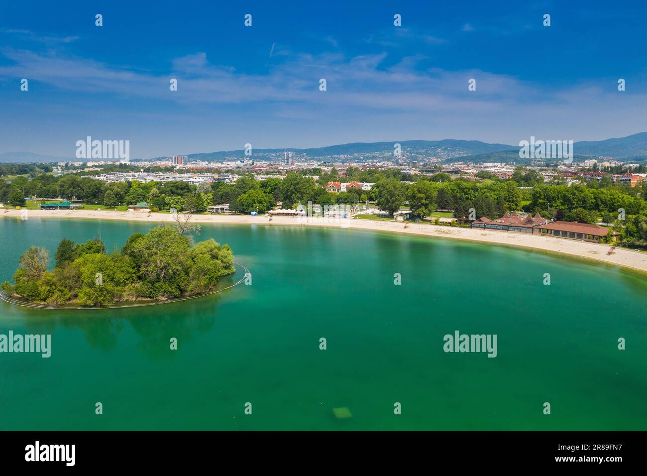 Vue aérienne du lac Jarun à Zagreb, Croatie, destination touristique Banque D'Images