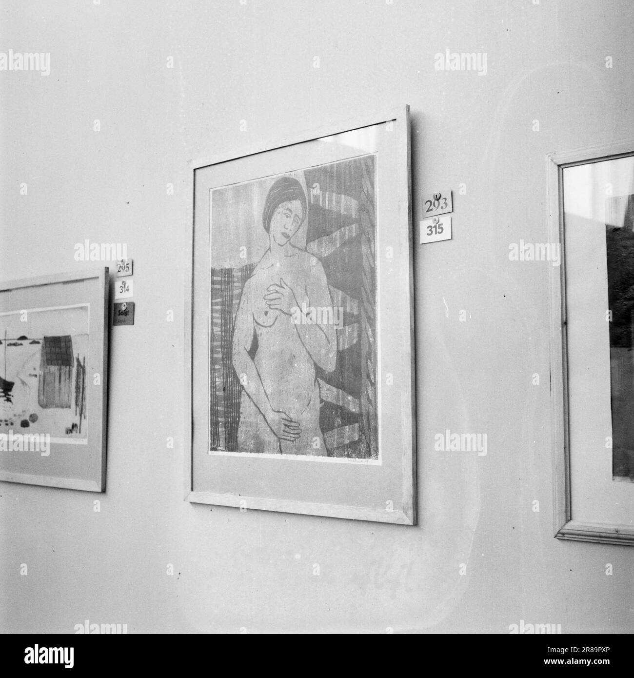 Actuel 21-1-1947: L'automne des artistes l'exposition annuelle d'art de l'État, qui est habituellement appelée juste l'exposition d'automne, peut cette année célébrer son anniversaire de 60th. Elle a eu lieu pour la première fois en 1883, et cette année aurait dû être l'anniversaire de 65th, mais les cinq années mortes de la guerre se sont écoulées entre les deux. Photo: Aktuell / NTB ***PHOTO NON TRAITÉE*** Banque D'Images