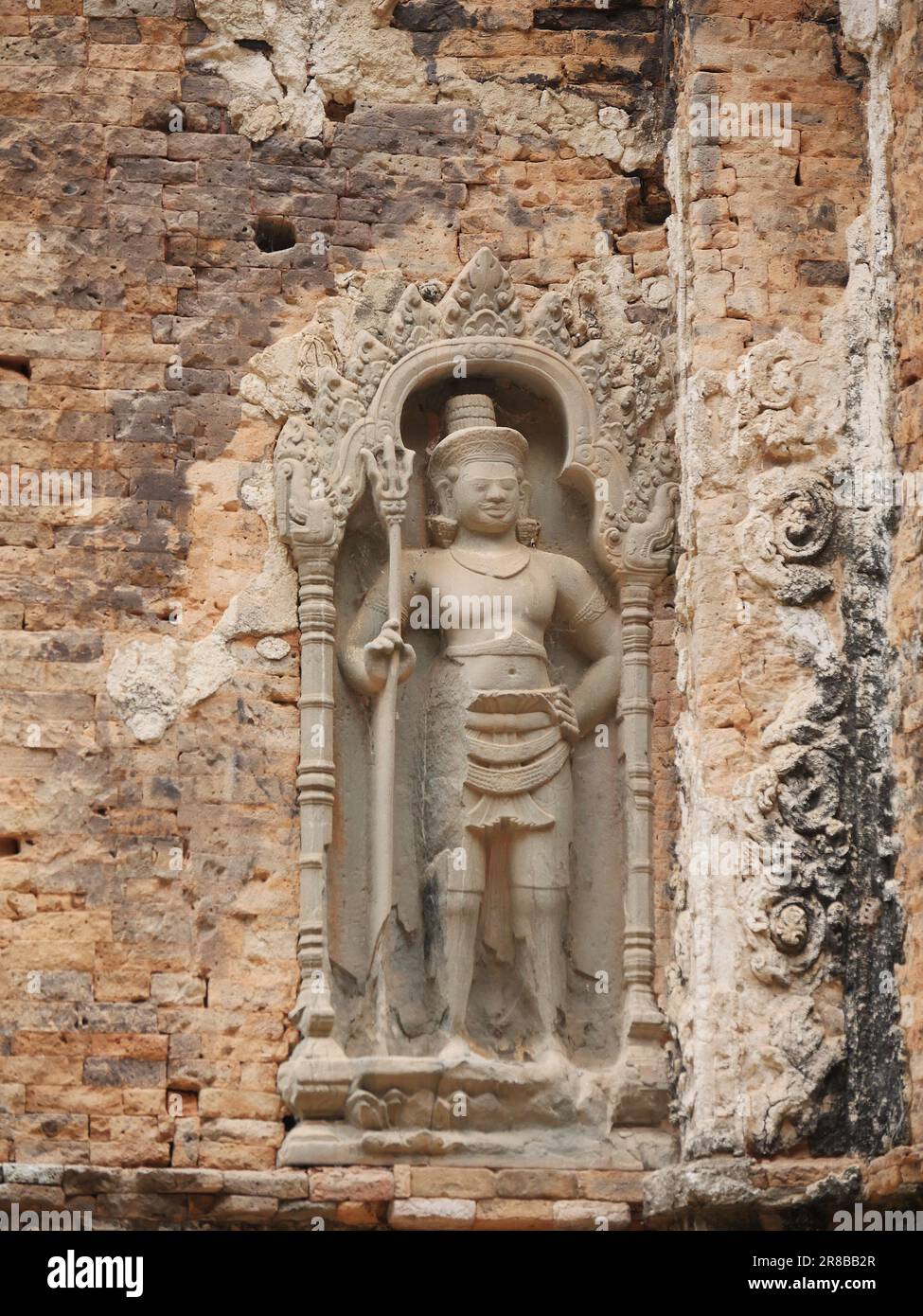 Temple Preah Ko sur le site de Roluos, province de Siem Reap, site du complexe du Temple d'Angkor classé au patrimoine mondial par l'UNESCO en 1192, construit en 880, Cambodge Banque D'Images