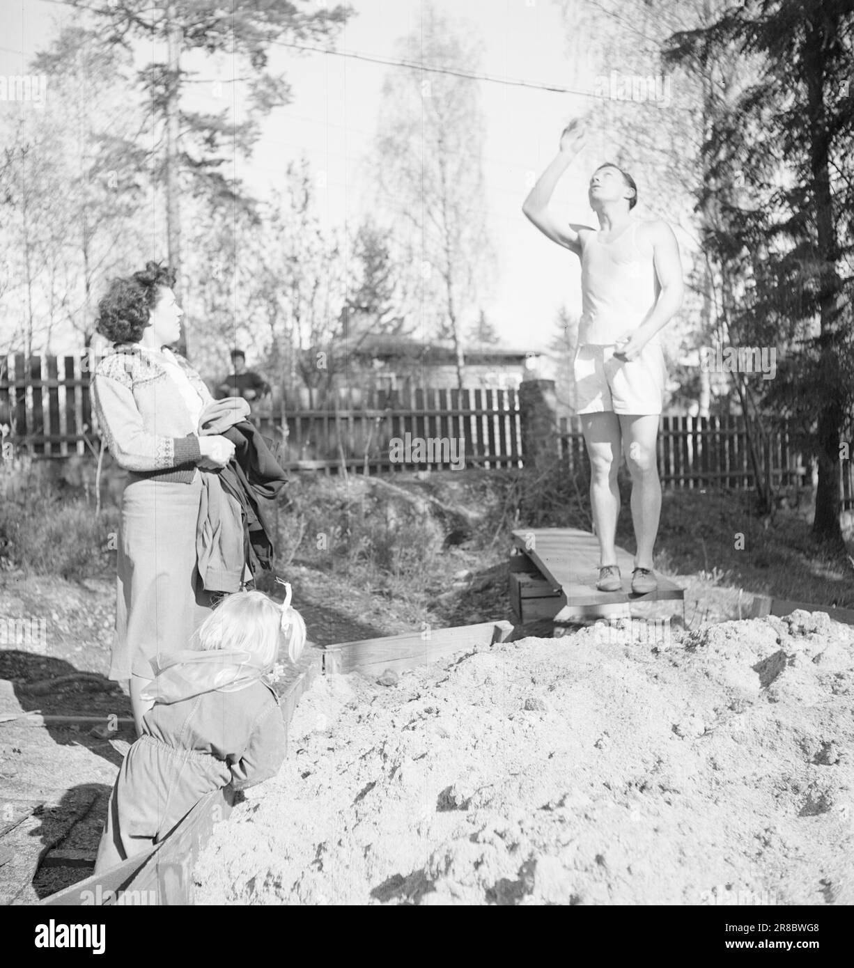 Réel 11-1948: La chanson et le saut forment une résidence commune. La chanteuse d'opéra Anne Brown épouse ski Jumper Thorleif Schjelderup.photo: Sverre A. Børretzen / Aktuell / NTB ***PHOTO NON TRAITÉE*** Banque D'Images